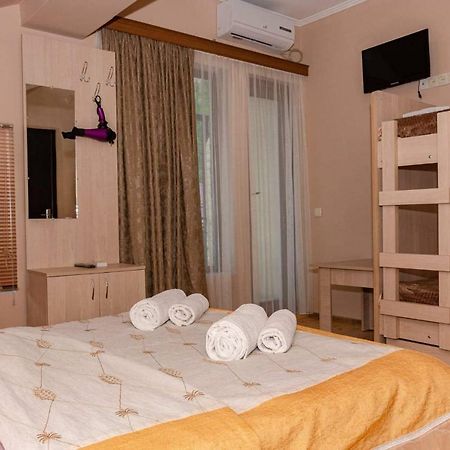 Shera Hotel Bordzjomi Buitenkant foto